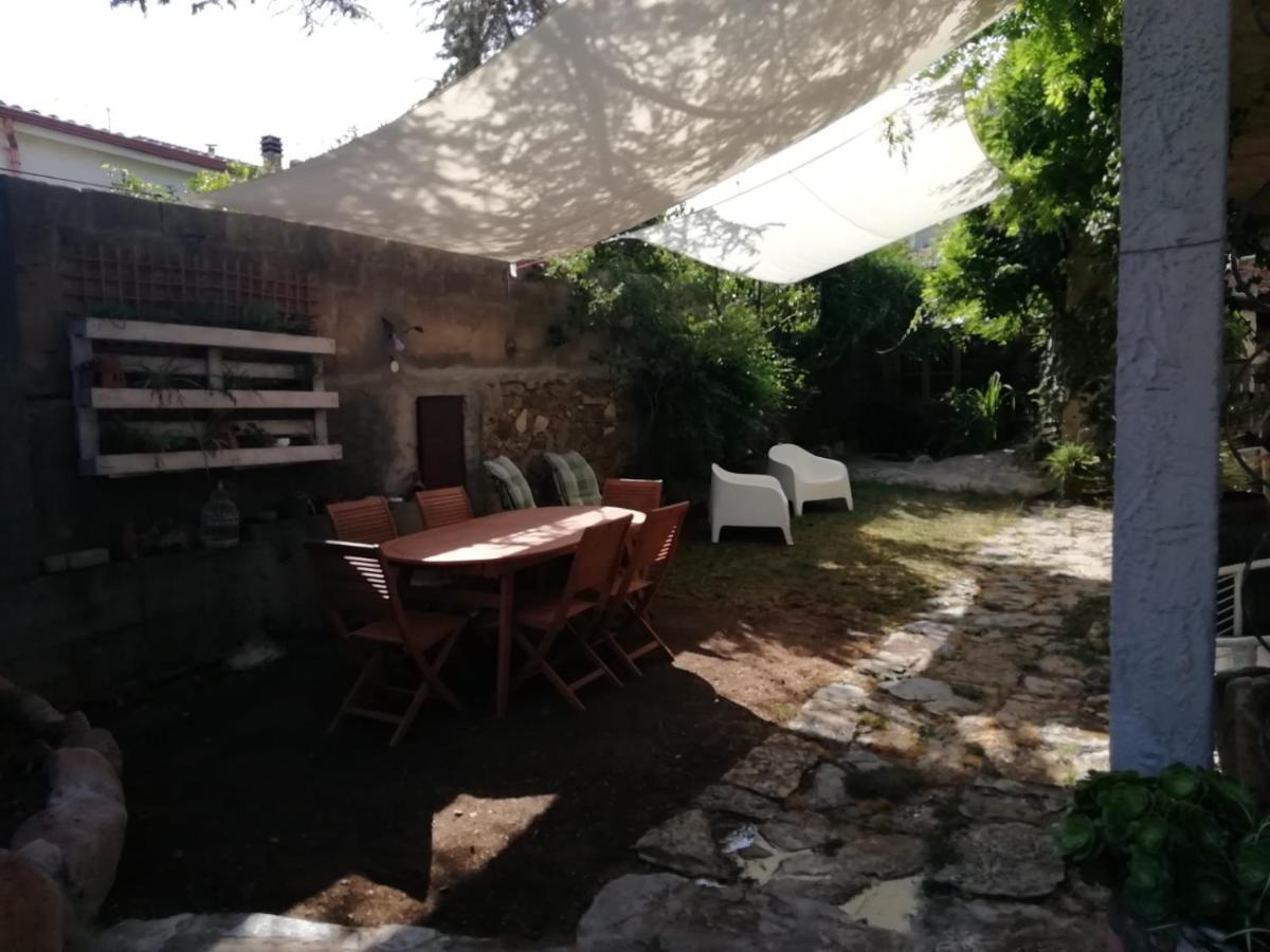 Bed and Breakfast Zia Chiarina San Nicolo Gerrei Екстер'єр фото