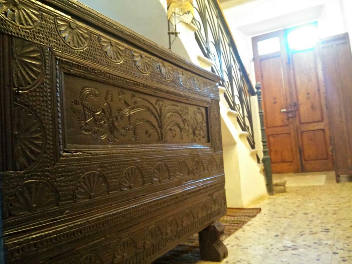 Bed and Breakfast Zia Chiarina San Nicolo Gerrei Екстер'єр фото